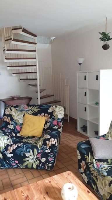 Maison De Ville 102M2 3 Chambres モンティニー・ル・ブルトンヌー エクステリア 写真